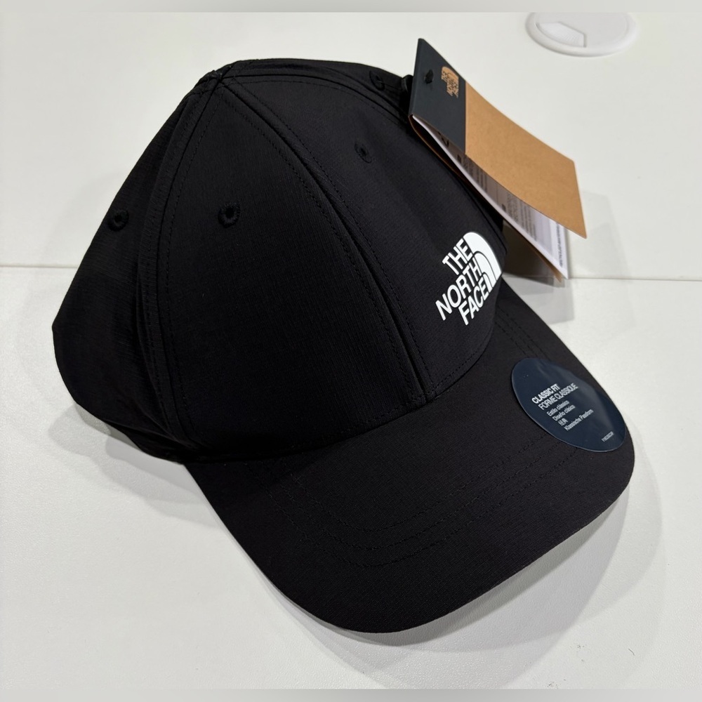 The North Face Women’s L/XL Horizon Hat Black NWT Ponytail Opening Fitted Cap